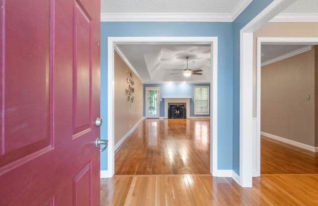 4480 Ironhorse Way Gallery 3