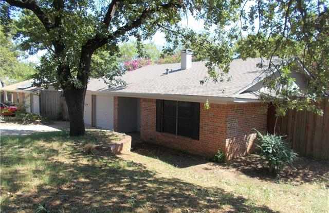 1000 Autumn Oak Drive Gallery 2