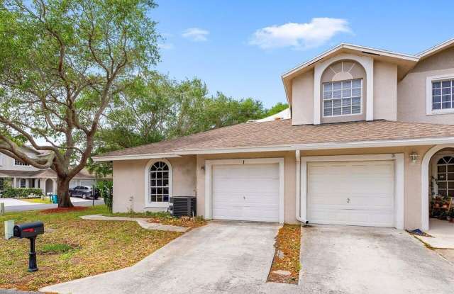 1 Glamis Way photos photos