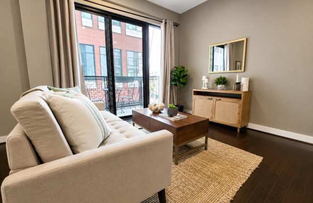 1320 FENWICK LN #203 Gallery 4