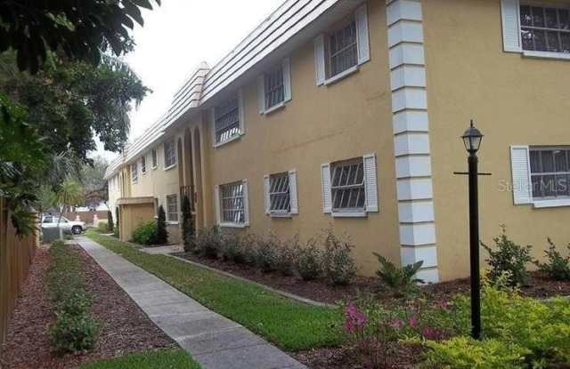 5800 HOLLYWOOD BOULEVARD photos photos