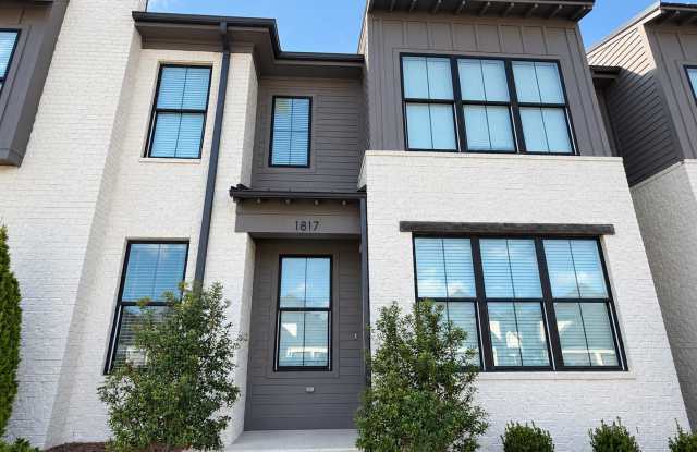 3BR/3.5BA FOR RENT IN THE RESERVE Gallery 1