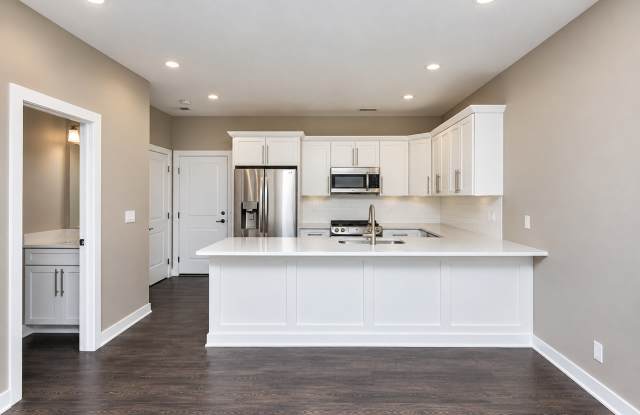2302 SE Chayse Ln - SM ASSETS Gallery 1