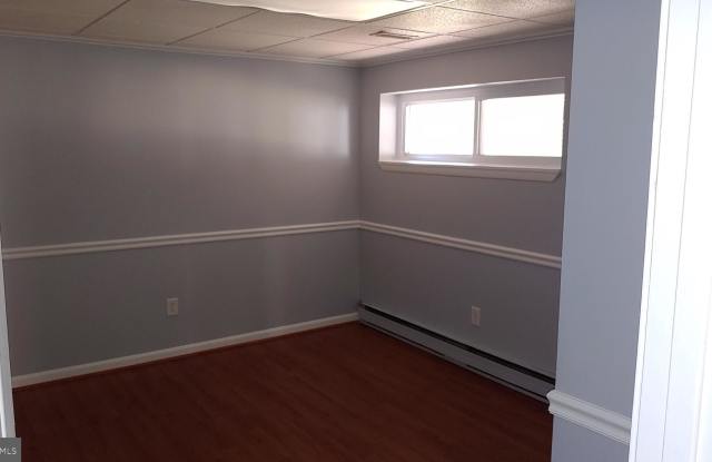 5711 BERWYN ROAD Gallery 3