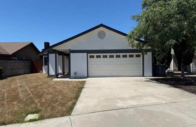 664 Carefree Dr #4 Gallery 1