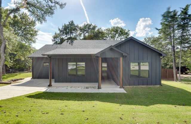 265 Bentwood Drive - 265 Bentwood Drive, Preston, TX 75076