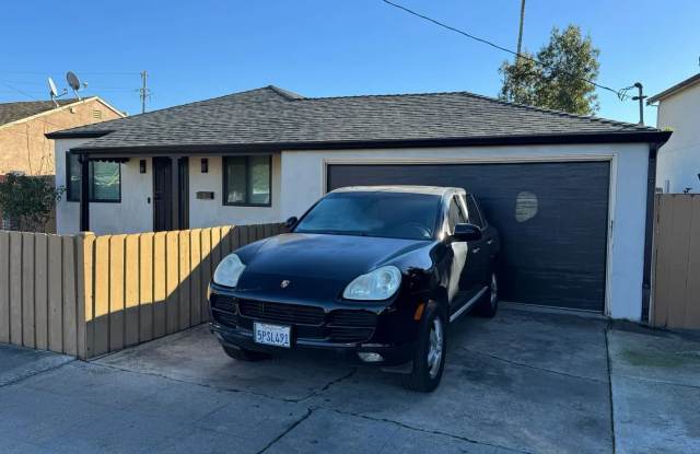 Renovated Hayward Home: Central AC, Garage, and Modern Upgrades photos photos