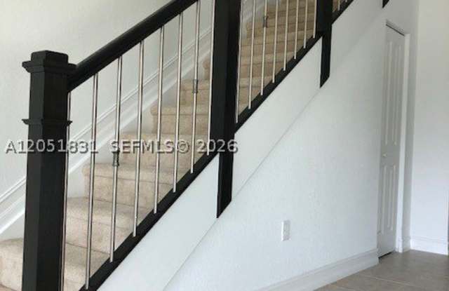 11566 SW 13th Ln Gallery 3