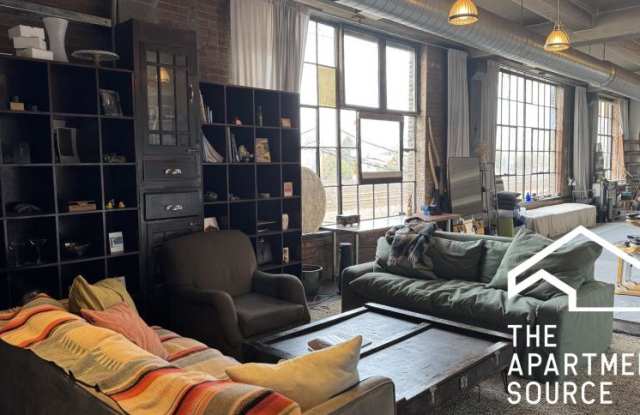 3144 West Carroll photos photos