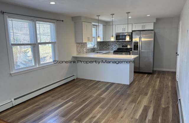 321 Budlong Road photos photos