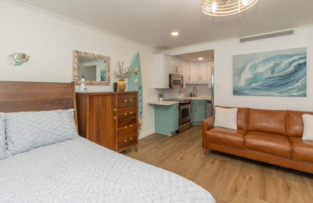 Stunning Oceanfront Living at La Jolla’s Iconic 939 Coast, Fully Furnished! Gallery 3
