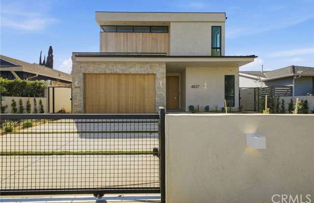 4827 Stansbury Avenue photos photos