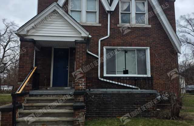 15378 Appoline St Uppr RIGHT photos photos