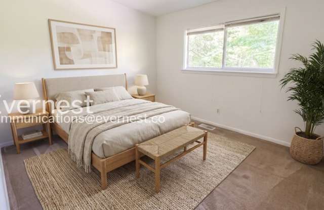 5230 Old Trail Gallery 3