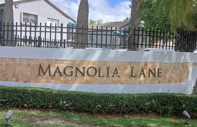 7405 SW 152 Ave photos photos