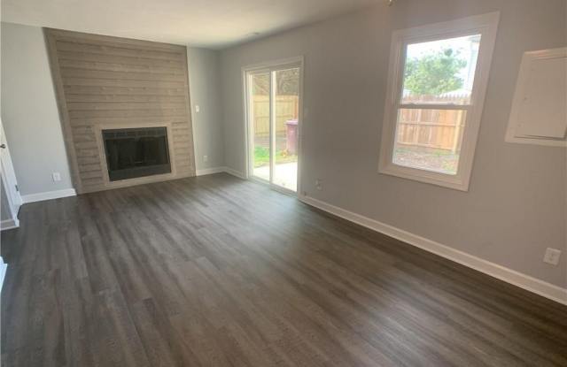 3261 Yellow Pine Crescent Gallery 4