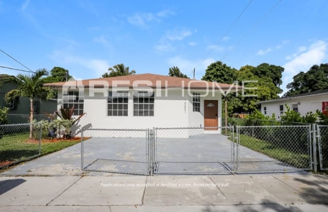 10231 Southwest 173rd Terrace Gallery 2