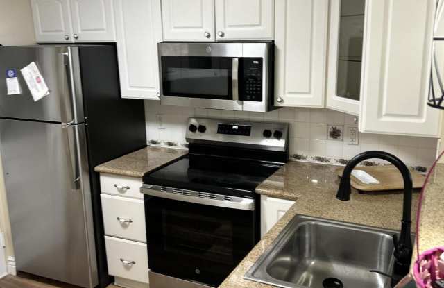 5201 NW 2nd Avenue unit: 112 photos photos