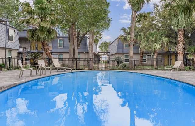Valencia Grove photos photos
