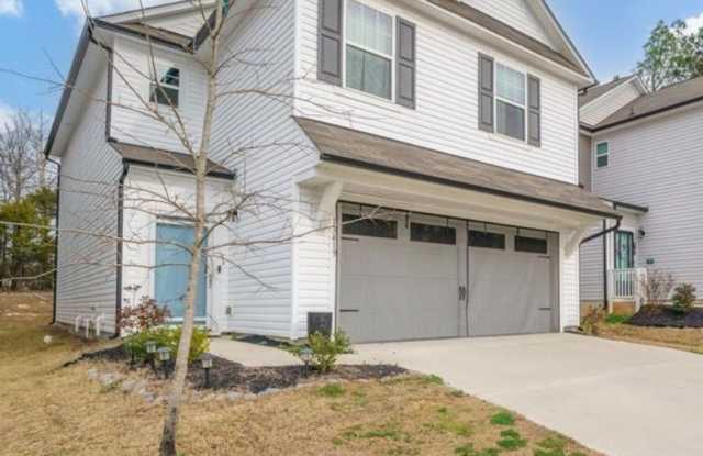 Stunning 4-Bedroom Home – Modern Luxury Meets Everyday Comfort! - 13419 Porter Creek Road, Mecklenburg County, NC 28262 Stunning 4-Bedroom Home – Modern Luxury Meets Everyday Comfort! - 13419 Porter Creek Road, Mecklenburg County, NC 28262