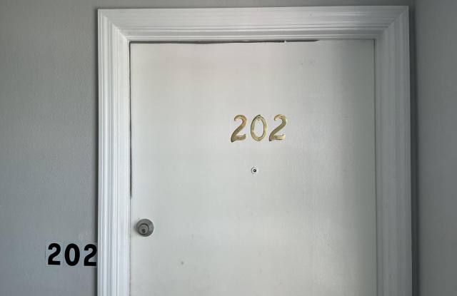 420 Monroe Avenue - D202 Gallery 1