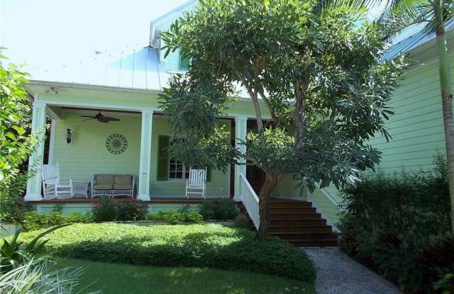 745 West Lake DR Gallery 2