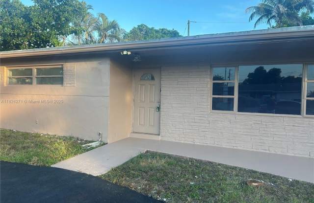 6420 NW 25th St photos photos