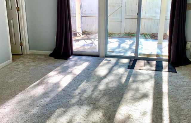 12054 EDGEMERE CIRCLE Gallery 3