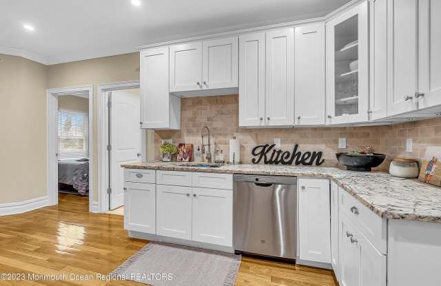 564 Sairs Avenue unit: #10 photos photos
