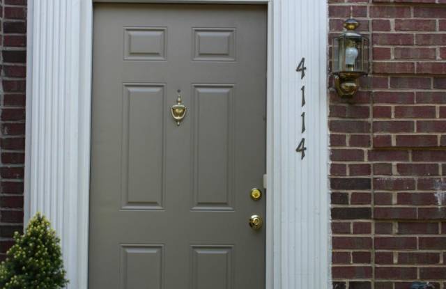 4114 VANDERBILT COURT Gallery 2