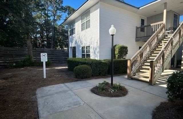 206 W Island Square - 206 West Island Square Drive, St. Simons, GA 31522 206 W Island Square - 206 West Island Square Drive, St. Simons, GA 31522