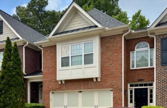 For Rent: Spacious 3-Bedroom, 2.5-Bath Townhome in Villages at Huntcrest – Lawrenceville, GA photos photos