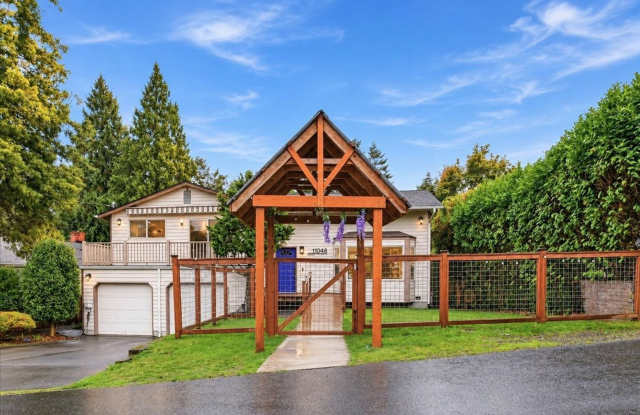 4Bd/3Ba Seattle Home Gallery 1