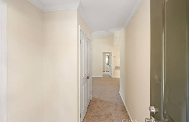 25641 Indian Hill Lane Gallery 3