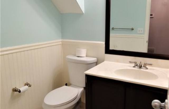 1146 Kings Arm Court Gallery 4
