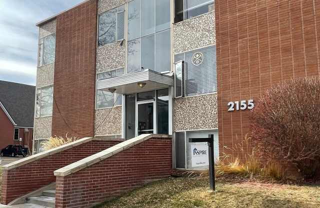 Great Location walking distance to DU campus Gallery 2