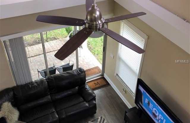 10605 MARLINGTON PLACE Gallery 4