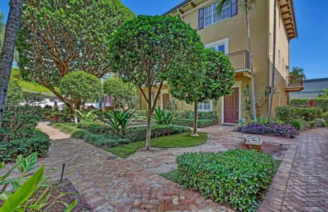 72 SE 6th Ave. photos photos