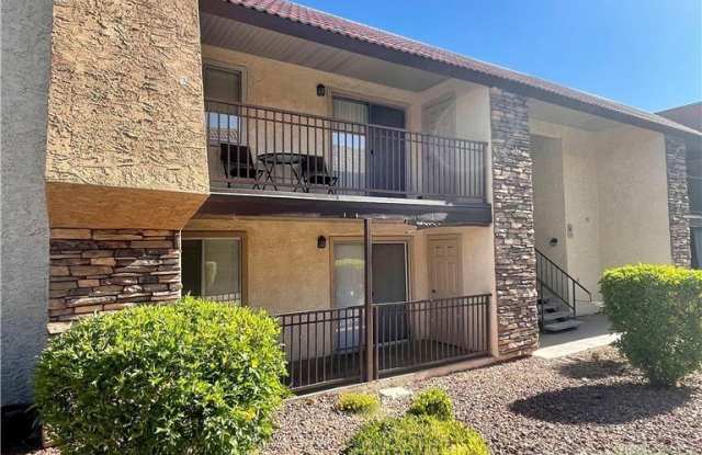 4470 Sandy River Drive Gallery 1