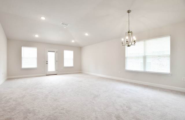 15975 NW 123rd Ave ( Savannah Station ) Gallery 4