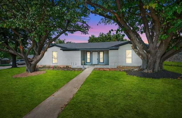 1401 La Salle Drive - 1401 La Salle Drive, Sherman, TX 75090