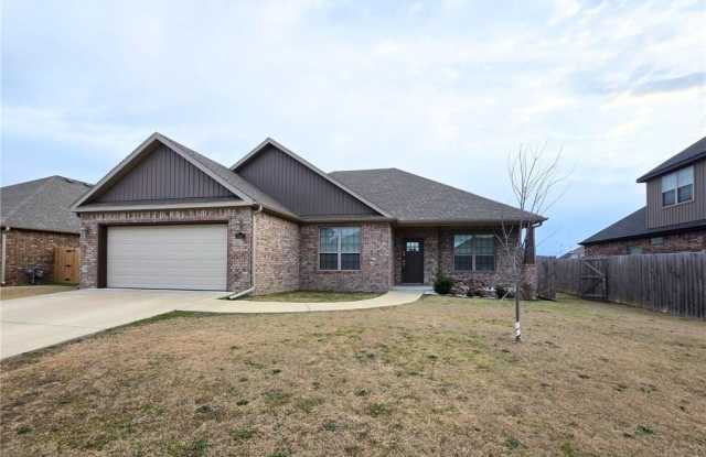 1001 Ashmore Landing  LOOP - 1001 West Ashmore Landing Loop, Benton County, AR 72719
