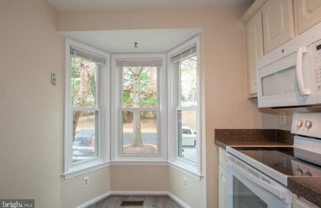 5941 DUNGENESS LN Gallery 3