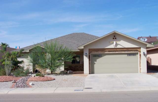 Close to Holloman  Restaurants photos photos