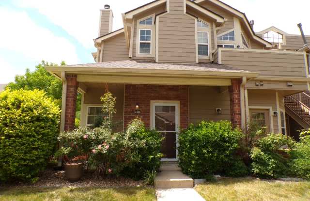 Charming 1 Bed, 1 Bath Main-Floor Condo in the Heart of Littleton! photos photos
