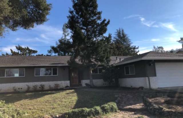 1656 Beckner Ct Gallery 2