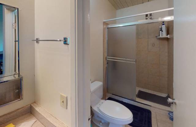 Foothill Gardens Apartments - 1301 - 1317 E. Foothill Blvd. photos photos