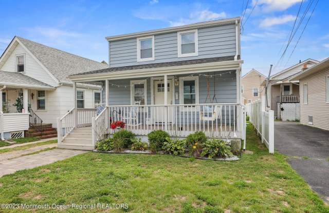 107 17th Avenue photos photos