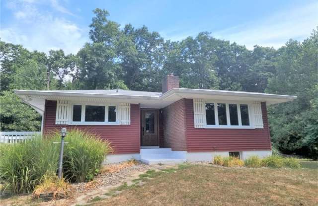 336 Sycamore Drive - 336 Sycamore Drive, Beaver Dam Lake, NY 12553
