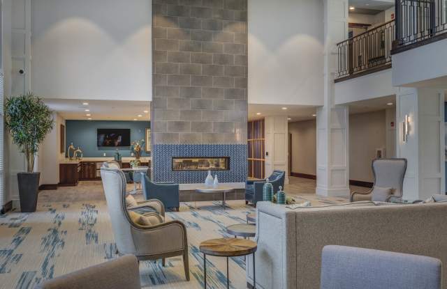 Incline at Anthem Age 55+ Apartment Homes Gallery 2